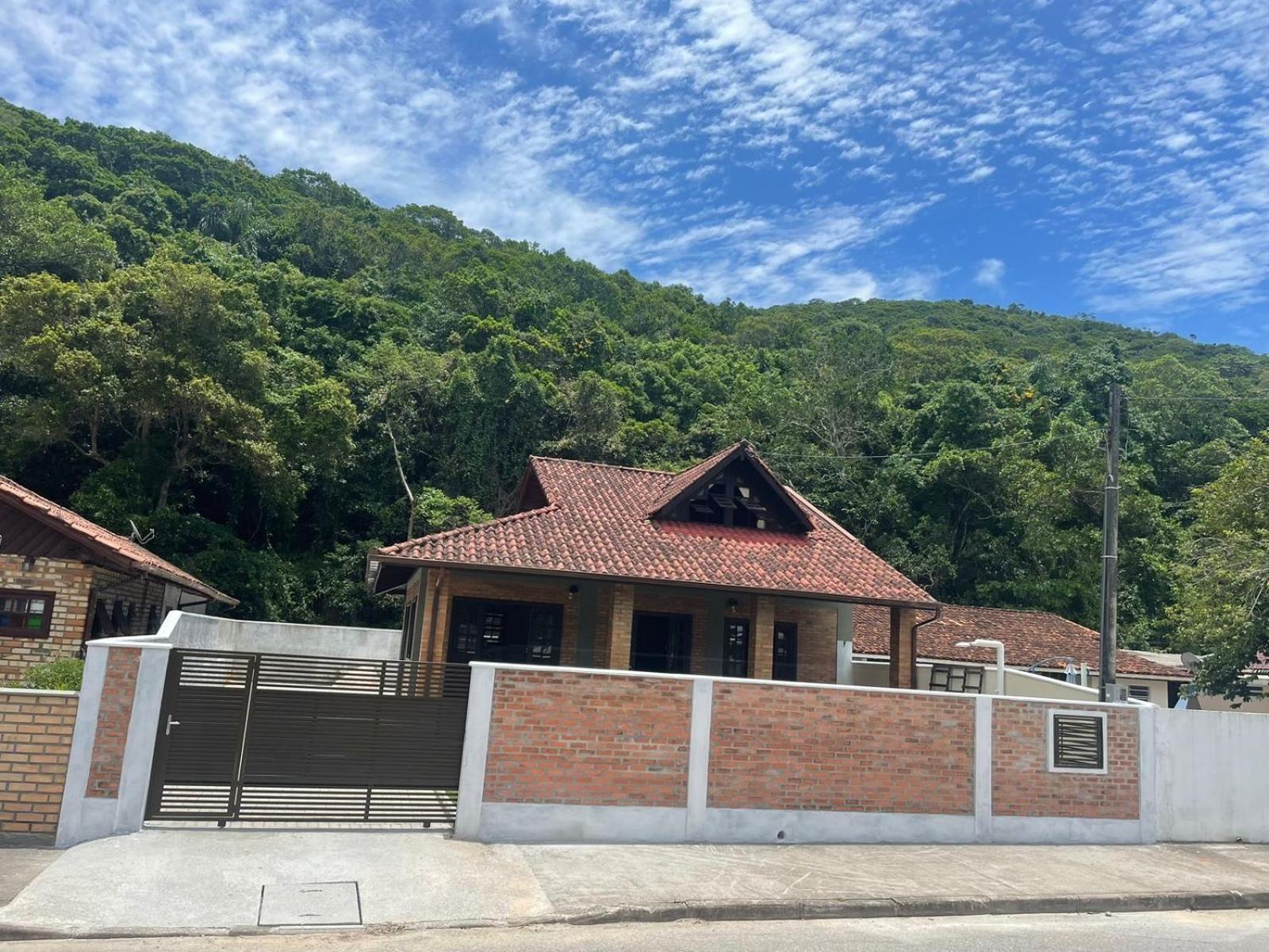 Casa Tijolinho A Vista - 150 Mt Praia Vila Governador Celso Ramos Exterior foto